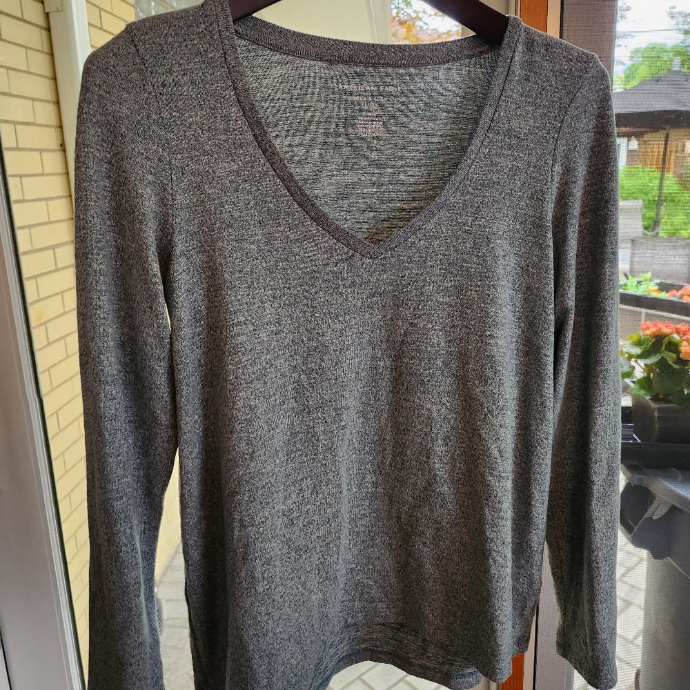 American Eagle Soft Long Sleeve Sweater